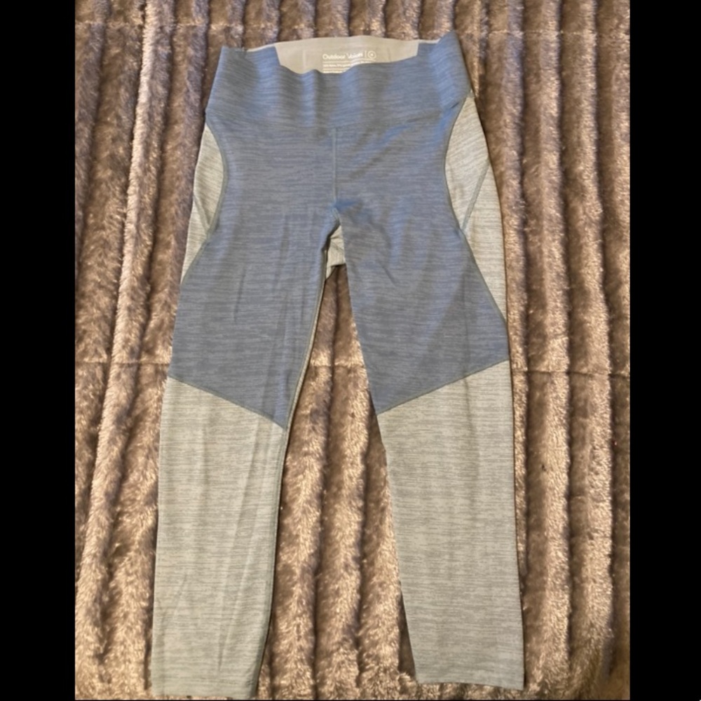 OUTDOOR VOICES 3/4 TWO TONED LEGGINGS